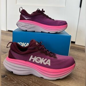 HOKA Women's Bondi 8 Beautyberry Grape Wine 1127952 US 8 B - EU 40